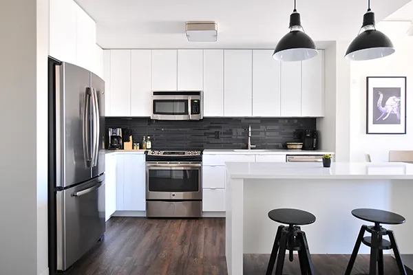 An image of a newly refurbished kitchen